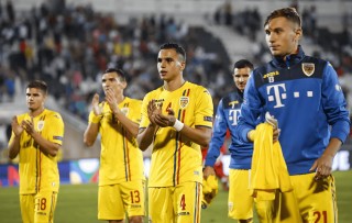 关于西班牙3-1罗马尼亚：欧洲杯资格赛胜局的信息